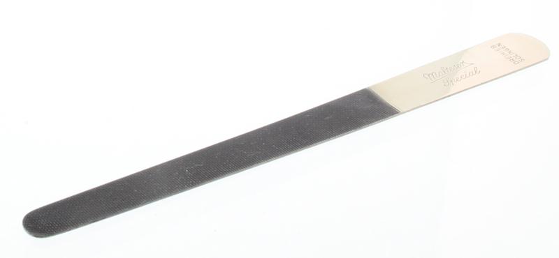 Malteser Nagelvijl 13cm nikkel rond 20-13 RD 1.00 Stuks