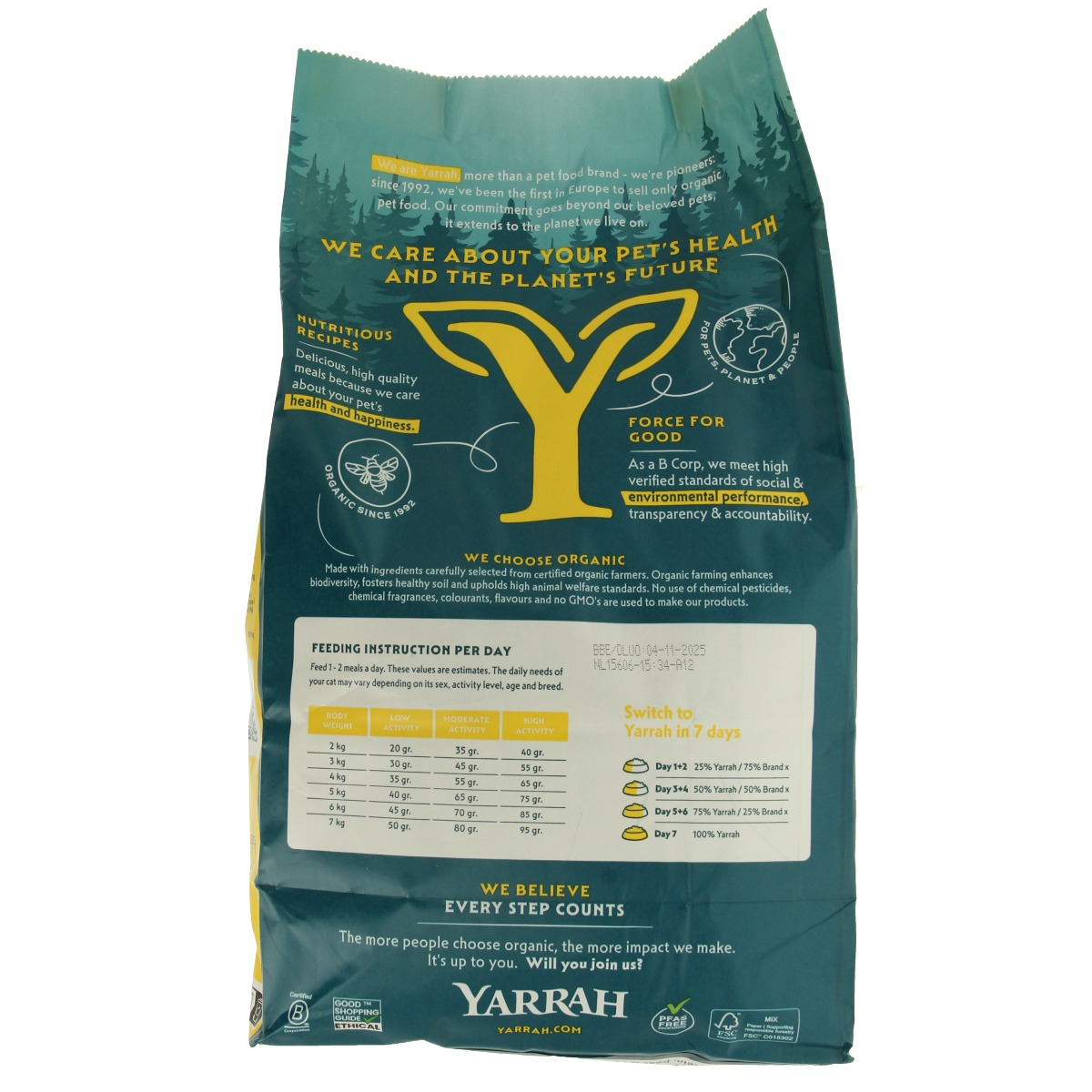 Yarrah Adult kattenvoer met kip bio 2400.00 Gram