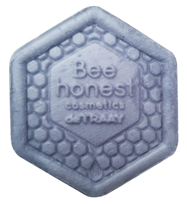 Traay Bee Honest Hair & bodybar men sandelwood & honing 80.00 Gram